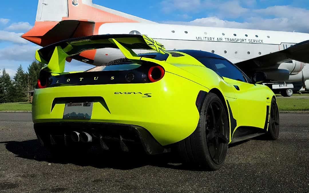 VViViD+ Premium Vinyl Wrap Film (1ft x 5ft, Gloss Viper Lime Green) — view 2