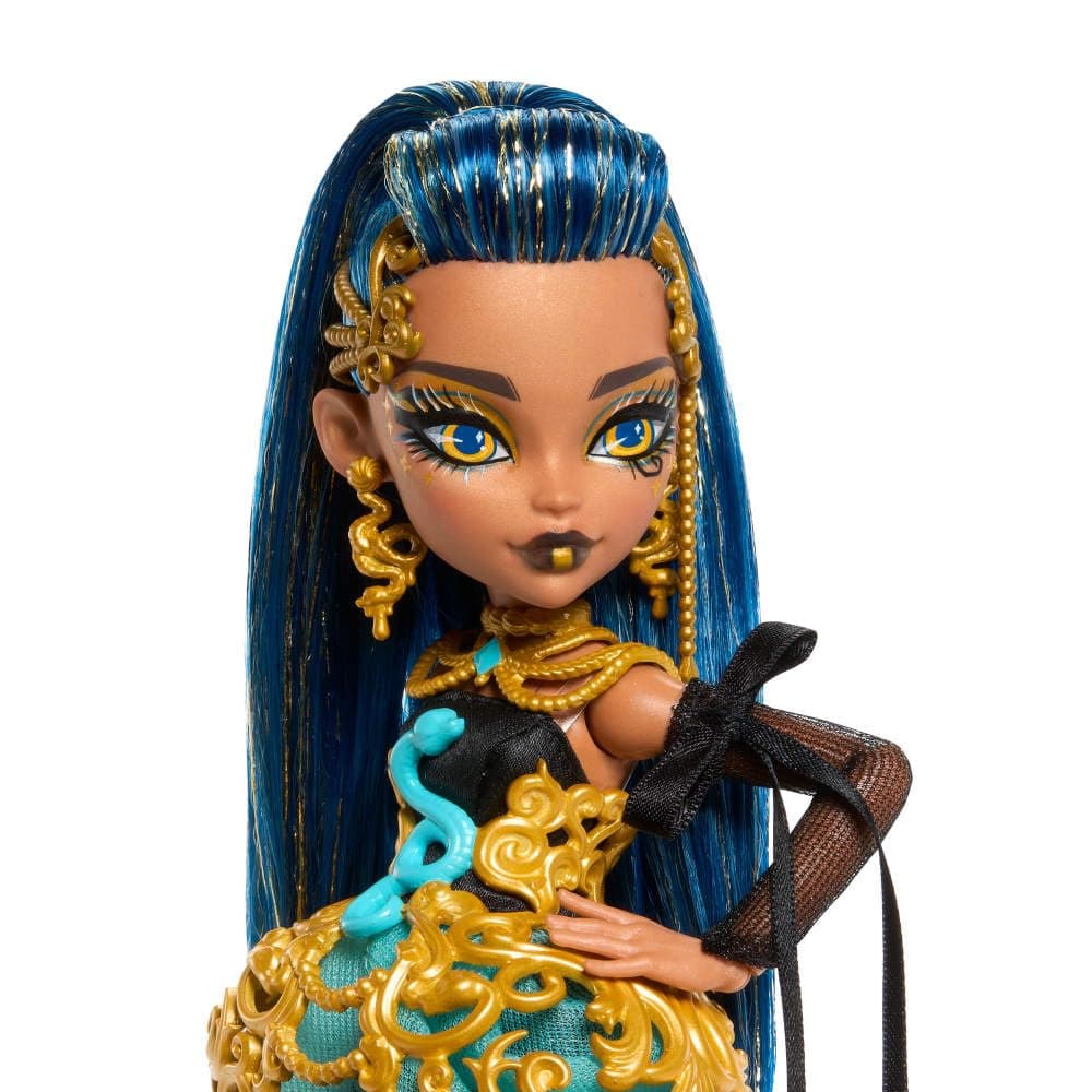 Monster High Cumplespantos Cleo De Nile Muñeca con vestido de fiesta dorado y accesorios temáticos como una invitación, un globo, un regalo, un pintalabios y mucho más, JBG76 — view 5