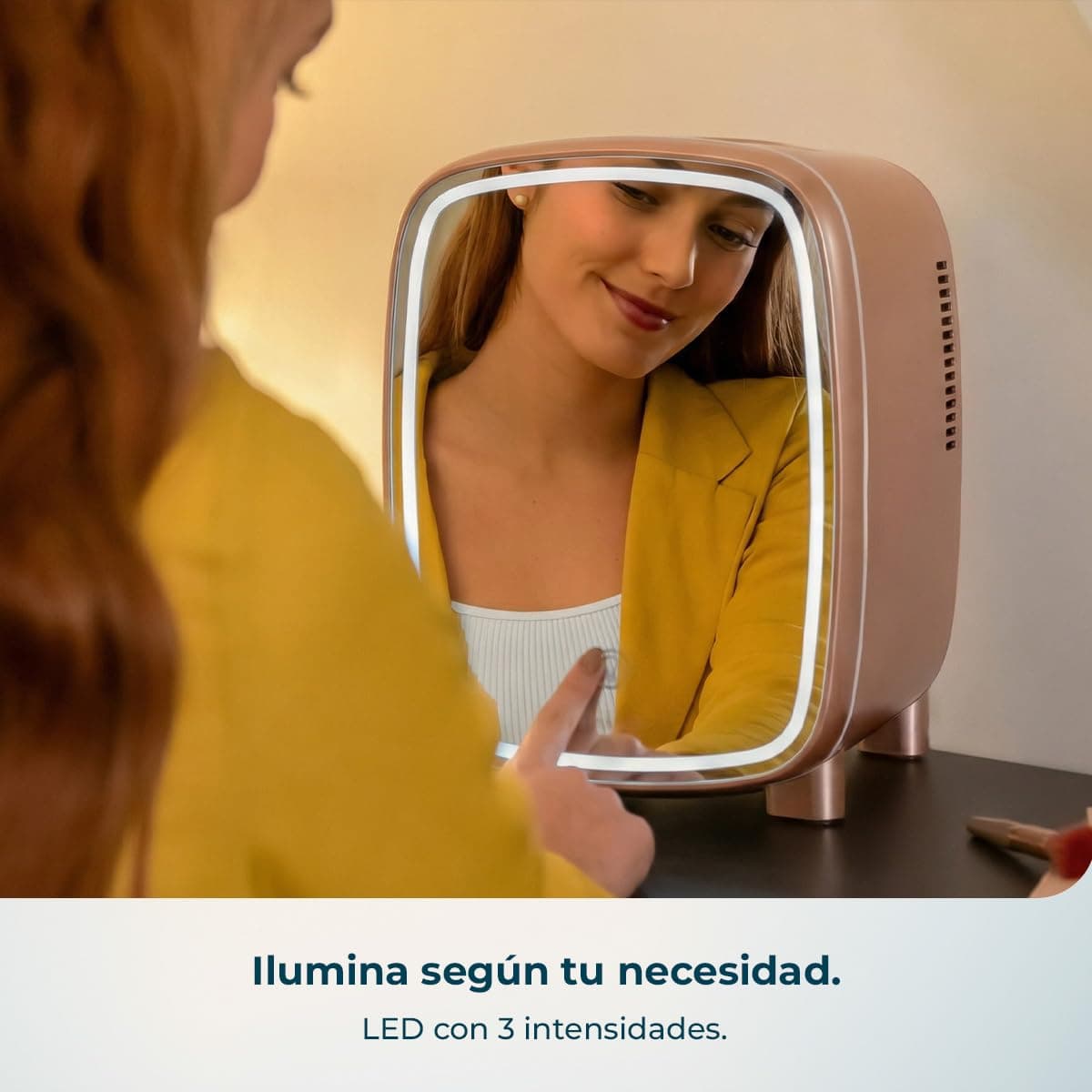 Cecotec Nevera Pequeña de Cosméticos 4L con Espejo CoolingBeauty 4000 Mirror Rose. Luz LED con 3 Intensidades, Hasta 5ºC de Enfriamiento, Asa Superior, Bajo Ruido, Incluye un Estante Interior — view 5