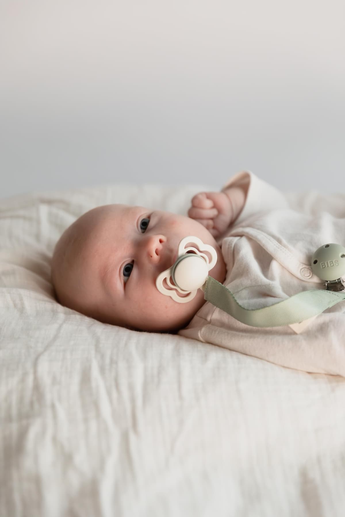 BIBS Supreme Dummies 2-Pack, BPA Free Dummy Pacifier, Silicone Symmetrical Nipple Soother, Size 1 (0-6 Months), Cloud/Steel Blue — view 5