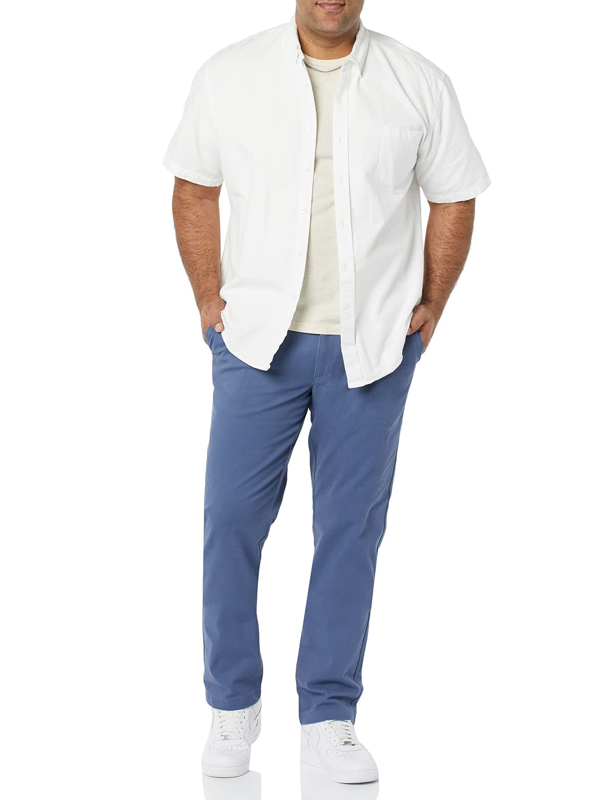 Amazon Essentials Pantalones Informales de Estilo Chino, Elásticos y de Corte Clásico Hombre — view 3