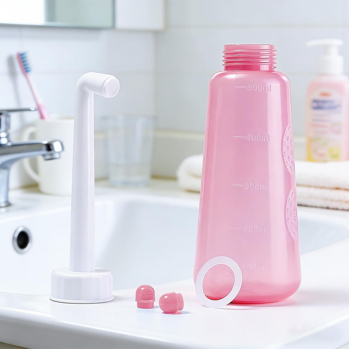 500ml Botella Perineal Postparto, Bidet Portatil para Mujeres，Botella Lavado Perineal Postparto para Maternidad, Ideal para Higiene Intima, Ducha Vaginal, Limpieza Anal, Cuidado Postnatal, Rosa — view 2