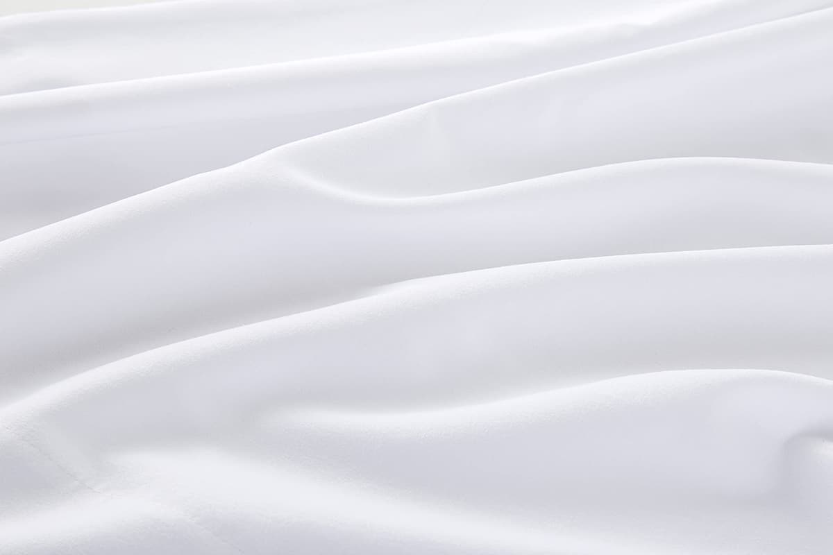 Todocama – Juego de 2 Fundas de Almohada, Microfibra Extra Suave, hipoalergénicas. Juego de 2-70x40 cm Blanco — view 3