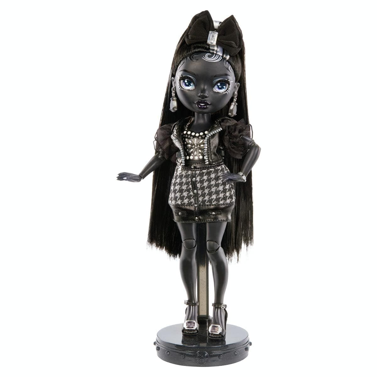 RAINBOW HIGH Serie Shadow High-Shanelle Onyx-Muñeca de Moda en Color Gris con Pelo Negro, Dos Conjuntos y Accesorios-para coleccionar-Edad: a Partir de 6 años, (MGA Entertainment 583554EUC) — view 2