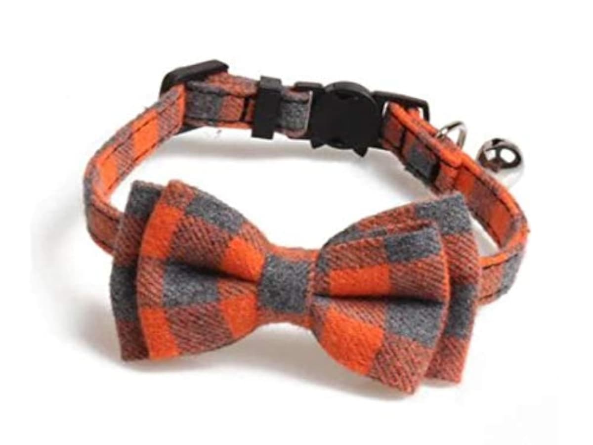 Bowtie Cat Collars with Bell | Safe Quick Release Breakaway Buckle | ZACAL Cat Collars (Green and Navy Blue) — view 5