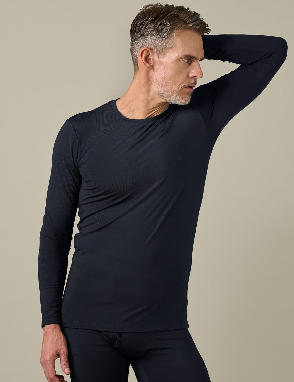 LAPASA Camiseta Termica Hombre Manga Larga Cuello Redondo Ropa Interior de Invierno Top Thermal Ligero/Cálido/Extra Cálido M09/M26/M55 — view 4