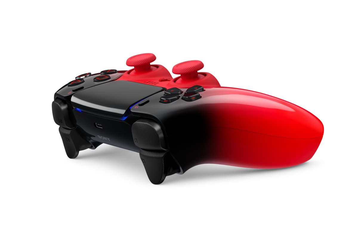 Sony DualSense Wireless Controller - Techno Red — view 3