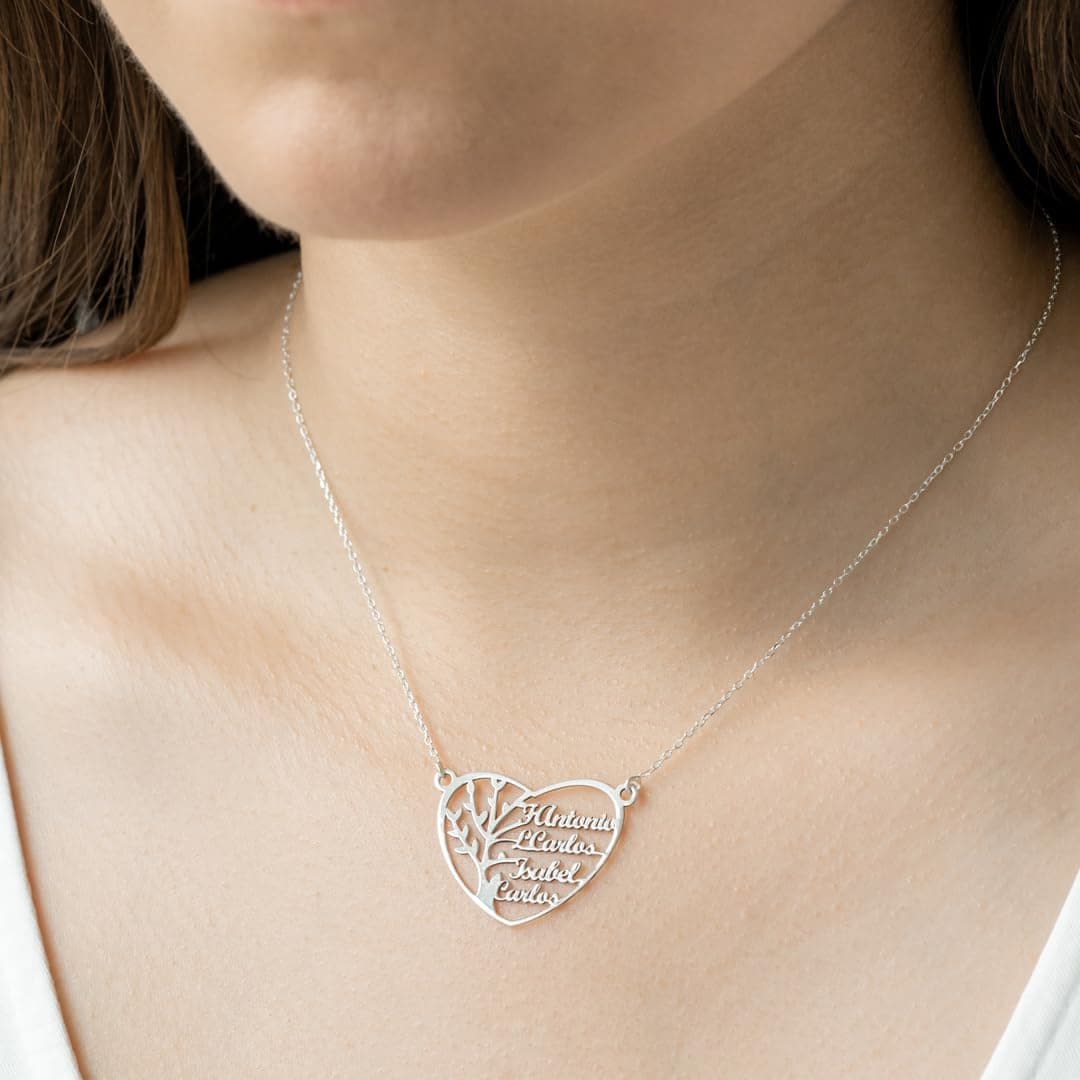 Collar Personalizable Árbol de la Vida con nombres para Mujer Personalizado, con cadena Rolo de 40cm + Alargador. Gargantilla ideal para regalar a madres o abuelas. (Corazón hasta 6 Nombres) — view 3