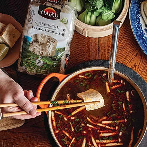 HAIKU Rice Vermicelli, Haiku, Premium Wheat Free Pasta, Authentic Stir Fry Asian Rice Noodles, Quick & Easy Preparation, Ready in 3 Minutes, Gluten Free, 300g — view 2