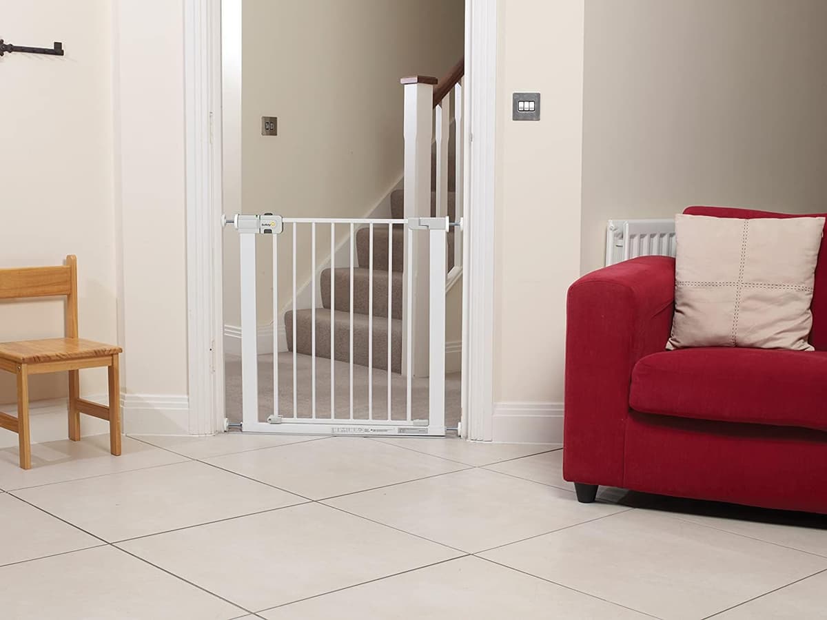 Safety 1st Secure Tech Simply Close Metal Gate - White — view 2