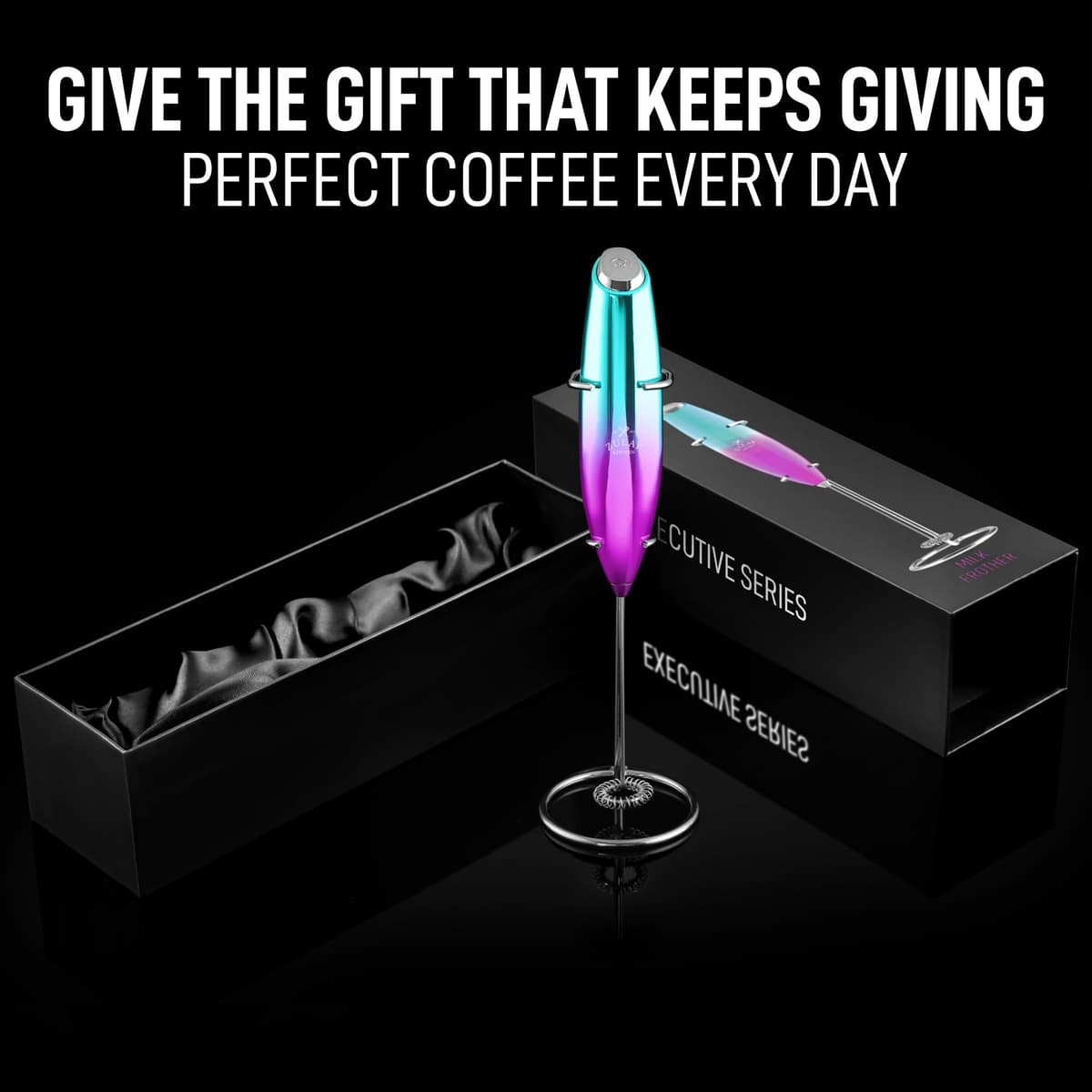 Zulay Executive Series - Espumador de leche de regalo para café con acabado lujoso y radiante, espumador de café de mano, espumador de leche eléctrico de mano para lattes (verde azulado y rosa — view 2