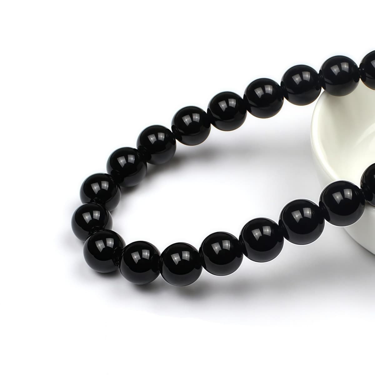 MJDCB Natural Round Stone Beads 8mm Black Onyx Loose Gemstone Beads for Jewelry Making Bracelet Necklace 43pcs — view 2