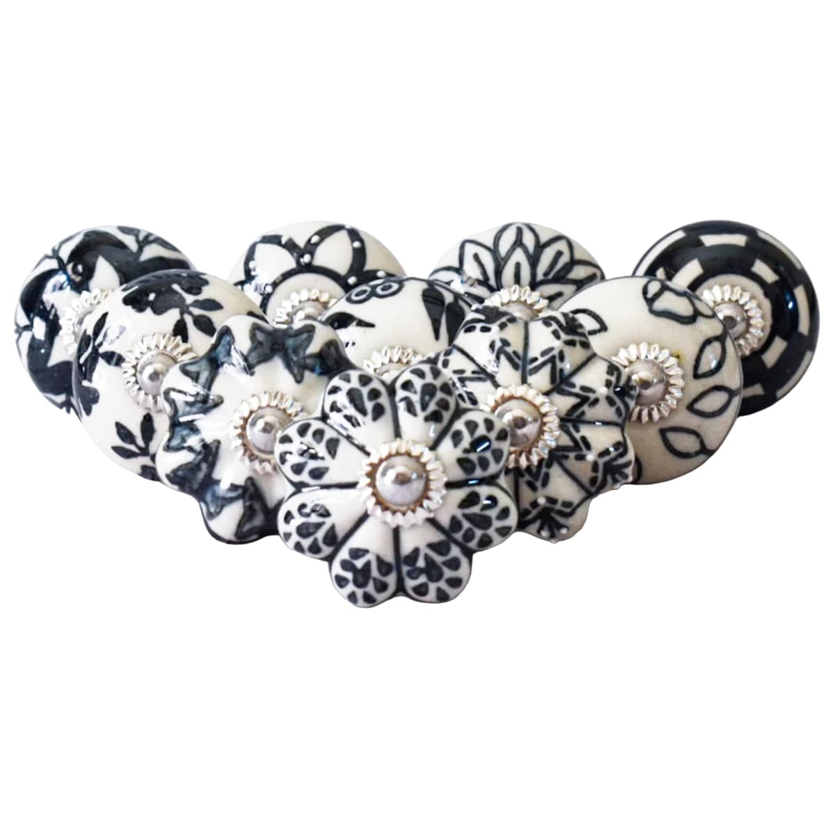 Ajuny Juego de 20 Pomos de Cerámica Vintage Blanco y Negro, Pintados a Mano – Diseños Calabaza y Redondo – Tiradores Decorativos para Armarios, Cajones y Puertas de Cocina y Baño — view 5