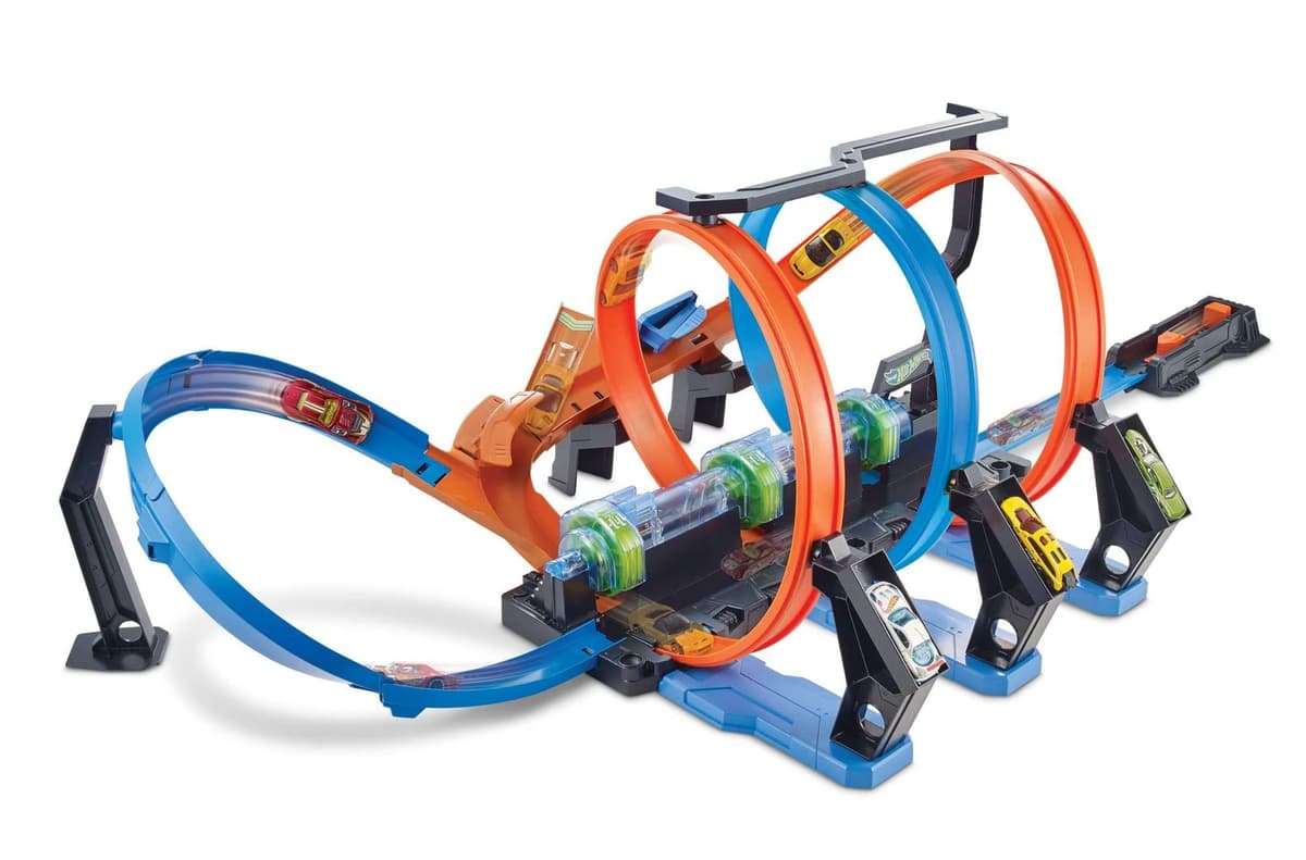 Hot Wheels Triple Looping, 3 zonas de choque y 3 propulsores, pista de coches de juguete forma de tirabuzón, FTB65