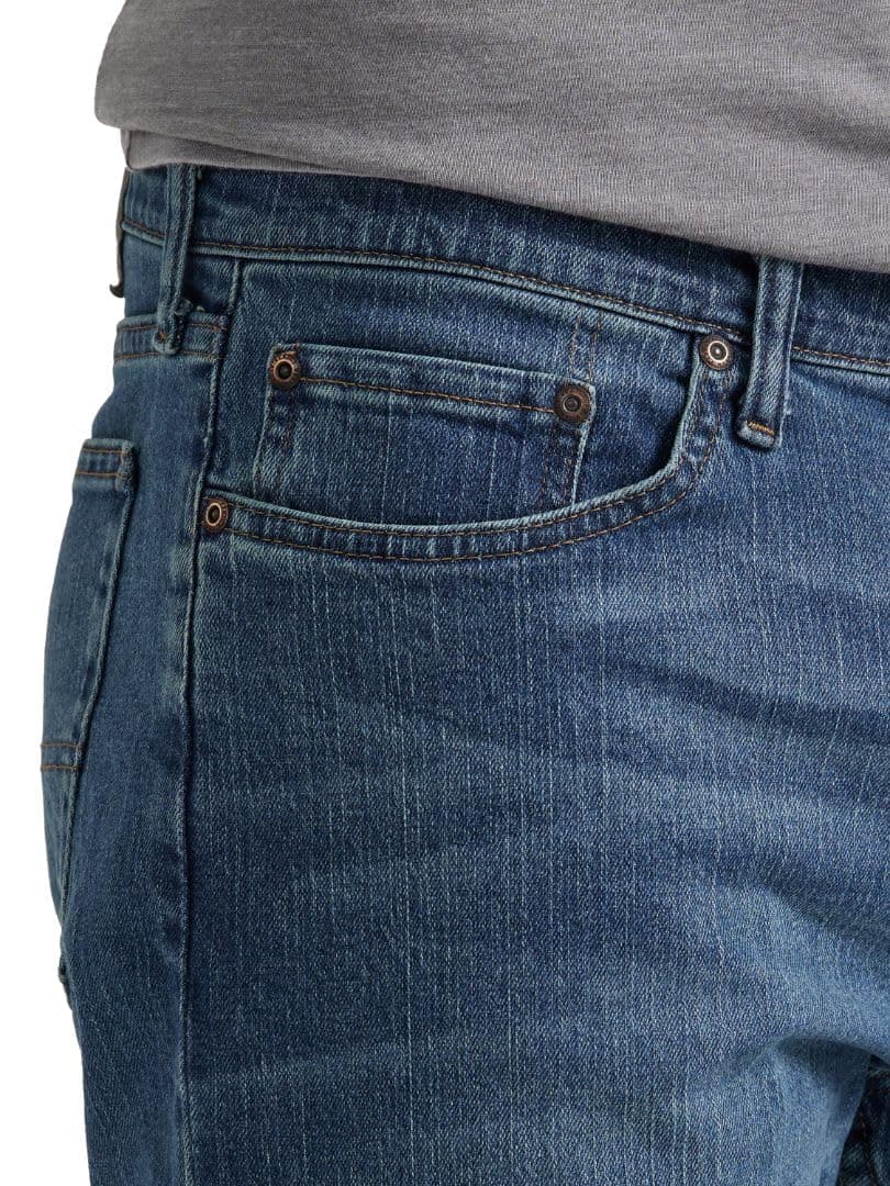 Wrangler Authentics Herren Big & Tall Classic Comfort-Waist Jeans — view 6