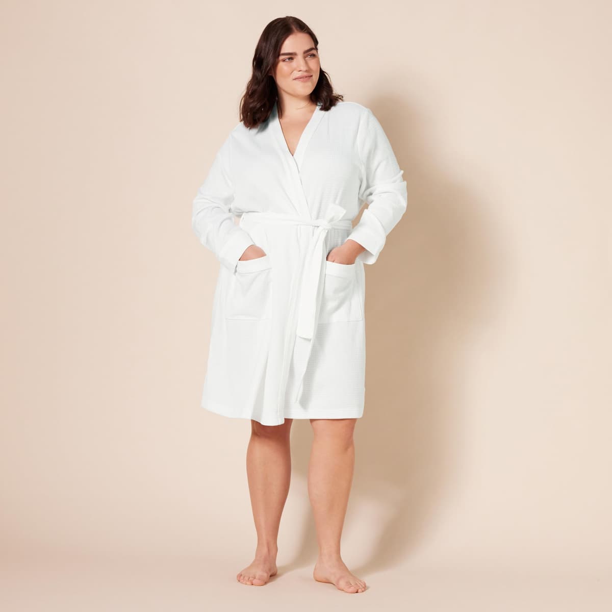 Amazon Essentials Women's Lightweight Waffle Mid-Length Dressing Gown (Available in Plus Size) — view 5