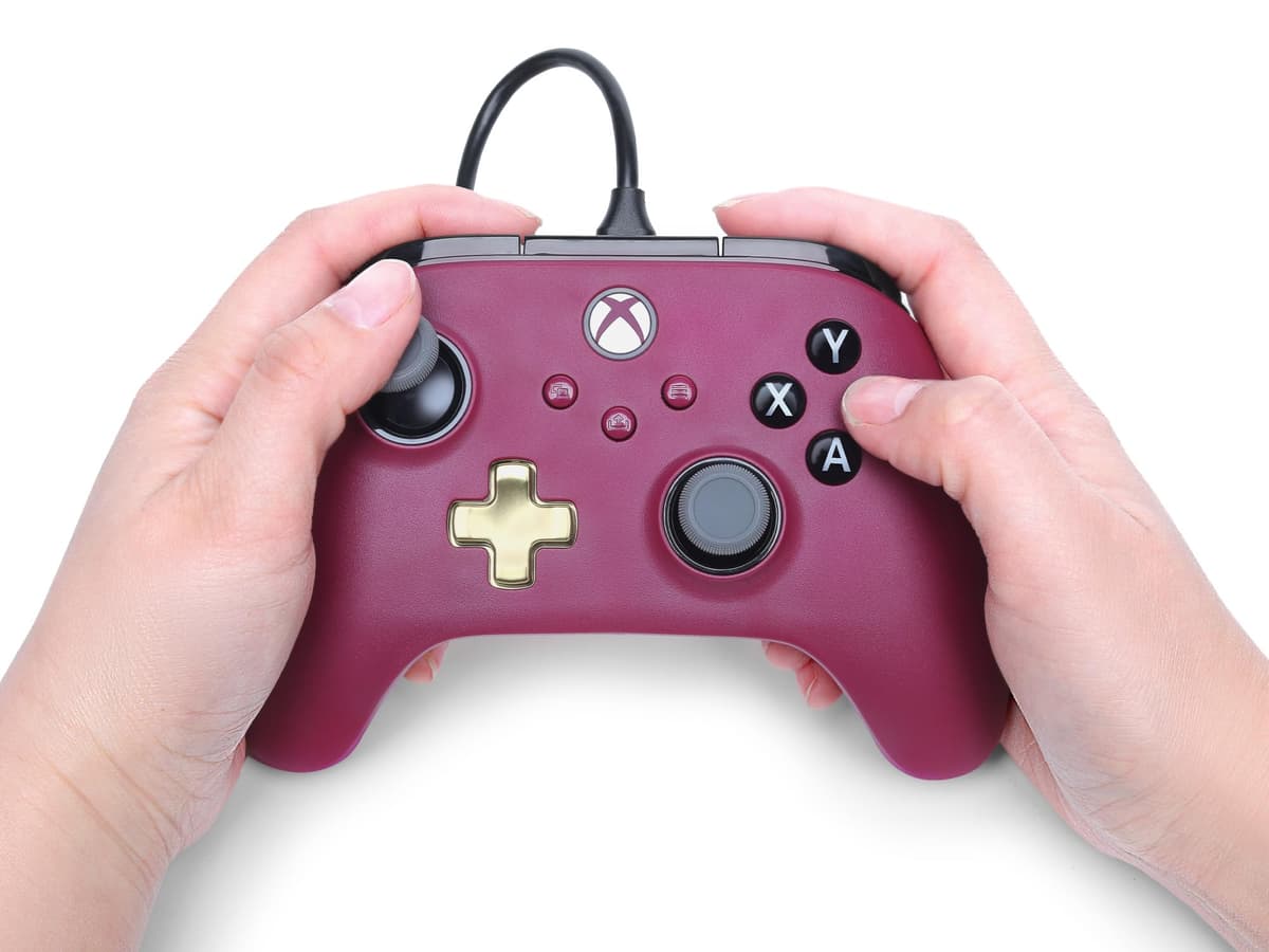 Mando con cable PowerA Advantage Plus para Xbox Series X|S - Rubí, con licencia oficial, controles analógicos de altura regulable, controles analógicos con efecto Hall, botones asignables — view 2