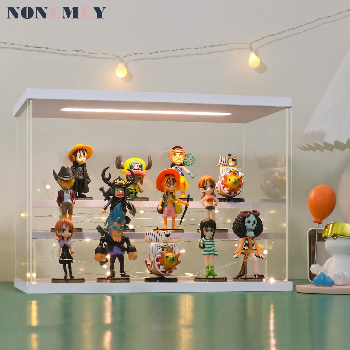 Nonemey Vitrina Expositora Transparente con Luz Led,2/3/4/5/6 Niveles Cajas de Metacrilato de Almacenaje,Antipolvo Caja Organizadora,Vitrina Acrílica para Colecciones (Blanco, 3Tier-31.5*18*23 cm) — view 2