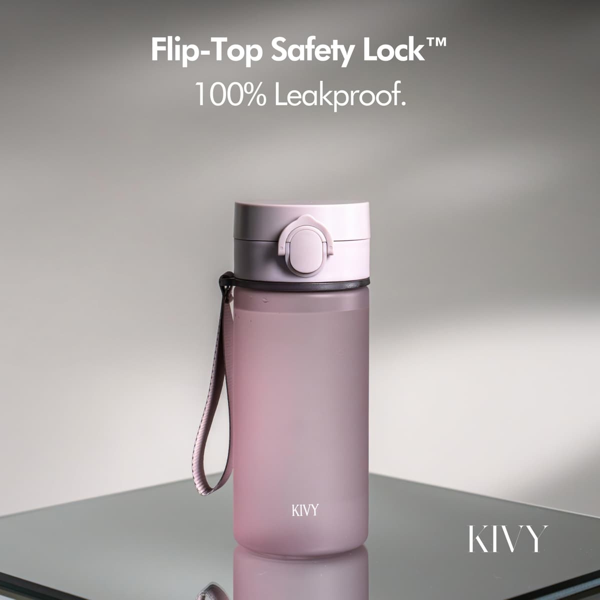 KIVY Botella de Agua Tritan 650ml [CON TAPA ABATIBLE] - Water Bottle para Niños & Adultos - Sin BPA - Garrafa Apto Lavavajillas - Cantimplora para Gimnasio, Deportiva, Oficina y Escuela - Morado — view 3