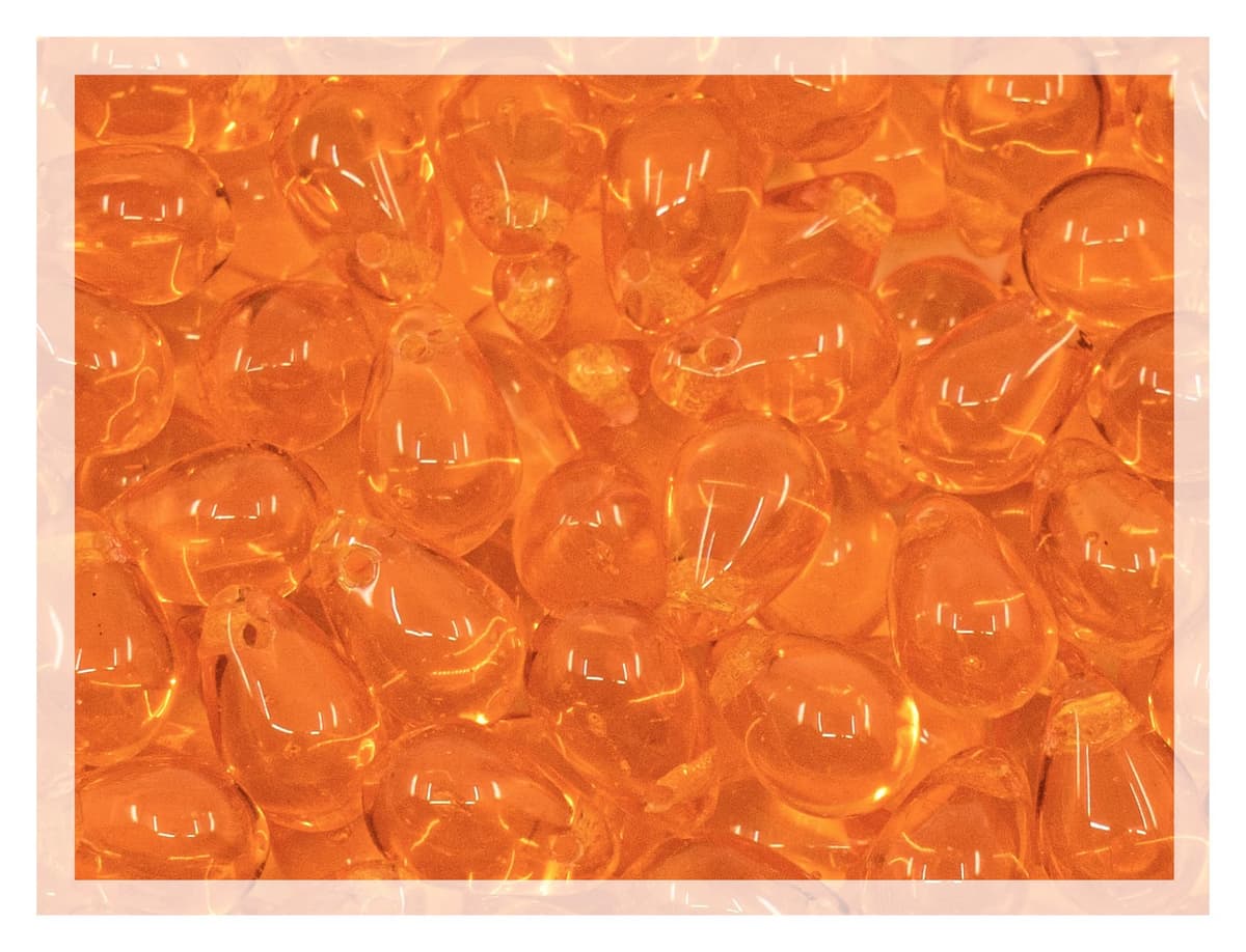 Czech 50-Piece Glass Beads, 6x9mm, Teardrop Siam Red — view 52