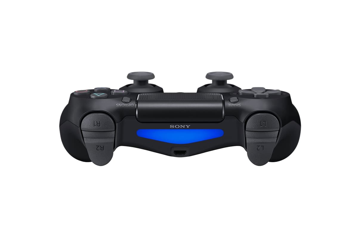 Sony PlayStation DualShock 4 Controller - Black (Renewed) — view 5