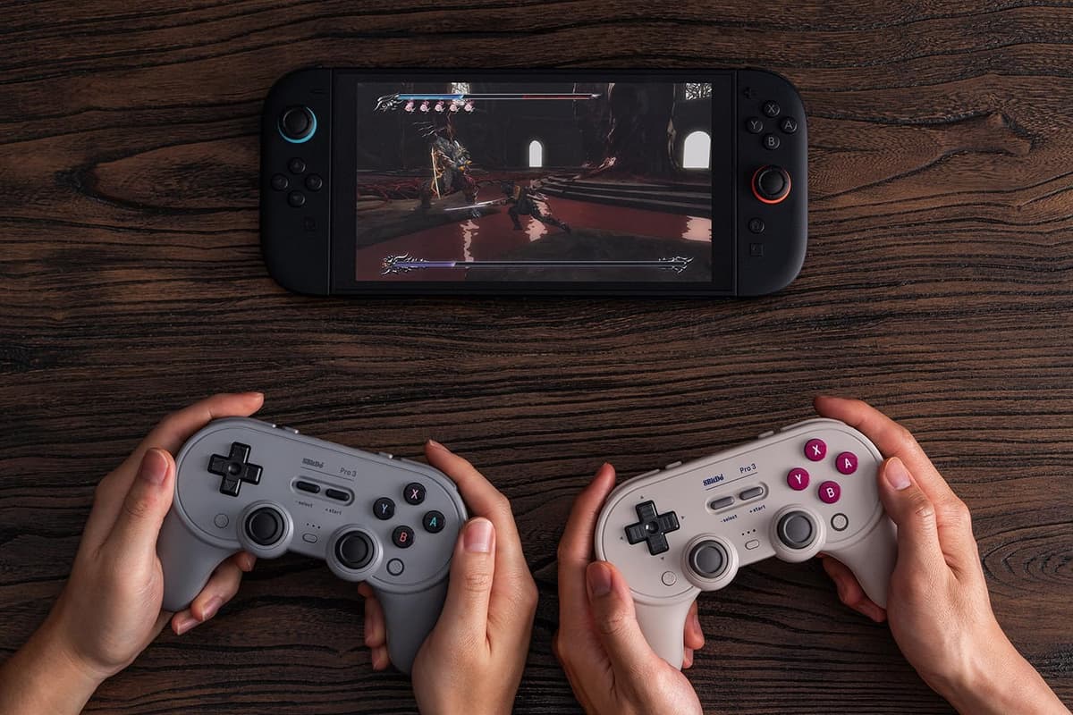 8BitDo Pro 3 Bluetooth Controller for Switch/Switch 2 – TMR Joysticks, Swappable ABXY Buttons, Pro Back Buttons, Charging Doc — view 5