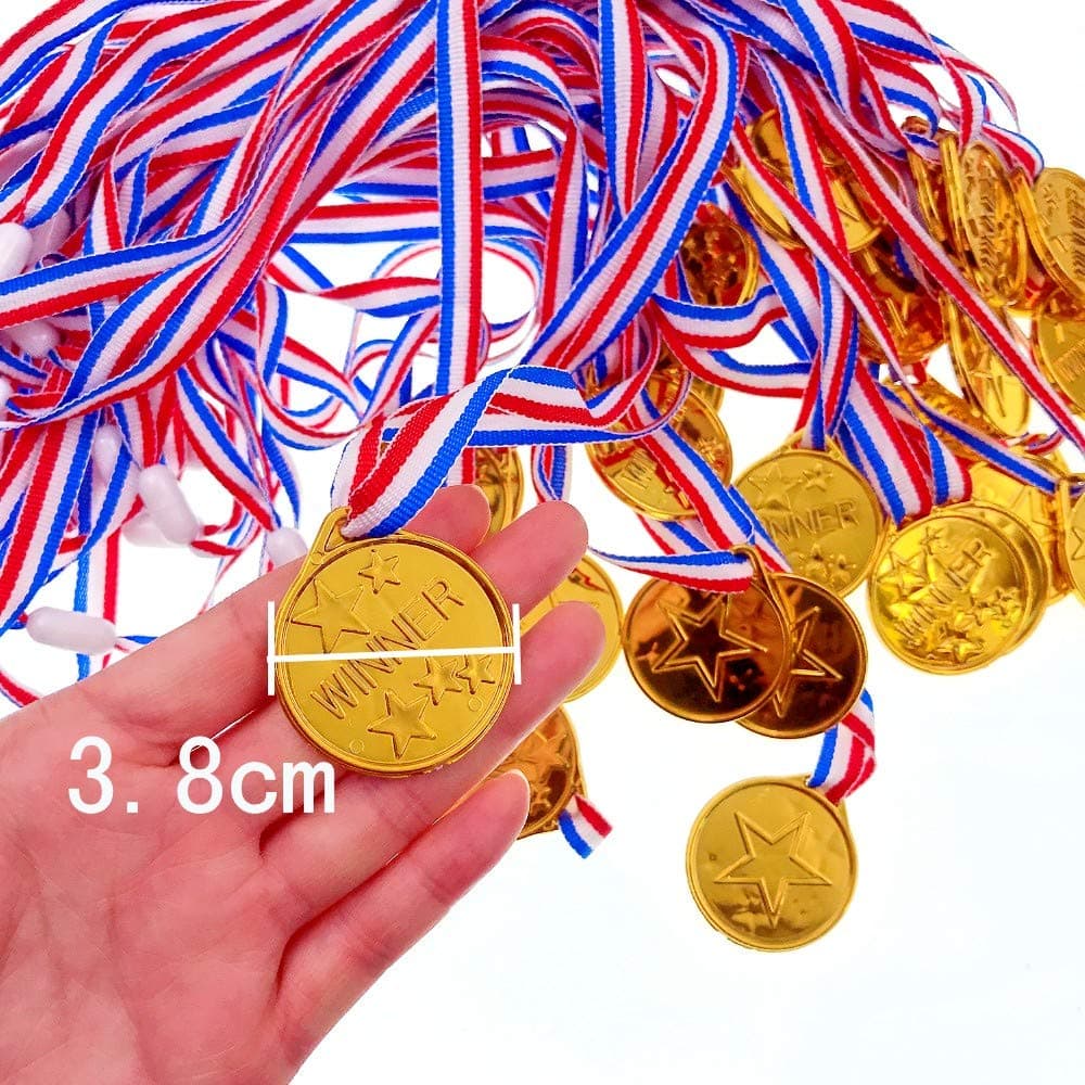 JZK 30 medallas doradas de plástico con cintas, regalos de fiesta y juguetes para niños — view 5
