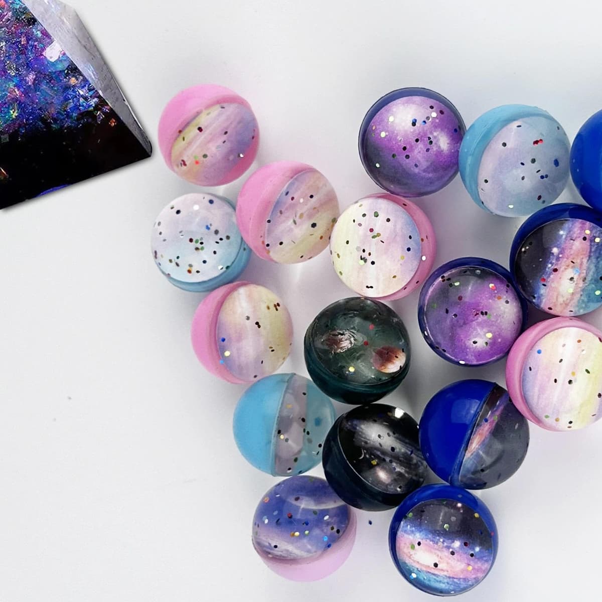 Brysalis 30 Piezas Pelotas Saltarinas para Niños, 30 mm Pelota Saltarina Espacio, Goma Bolas Rebotadoras, Pelotas de Goma de Juguete, Pelotas de Rebote de Regalos para Cumpleaños Infantiles — view 5