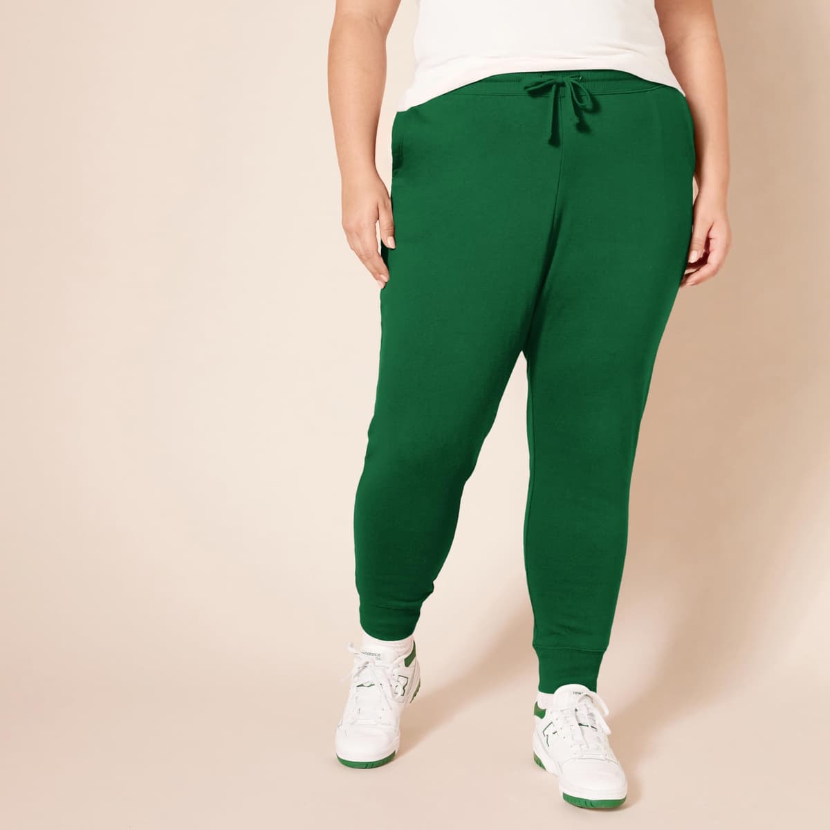 Amazon Essentials Mujer Pantalones De Correr De Forro Polar con Puños (Disponibles En Tallas Grandes) — view 5