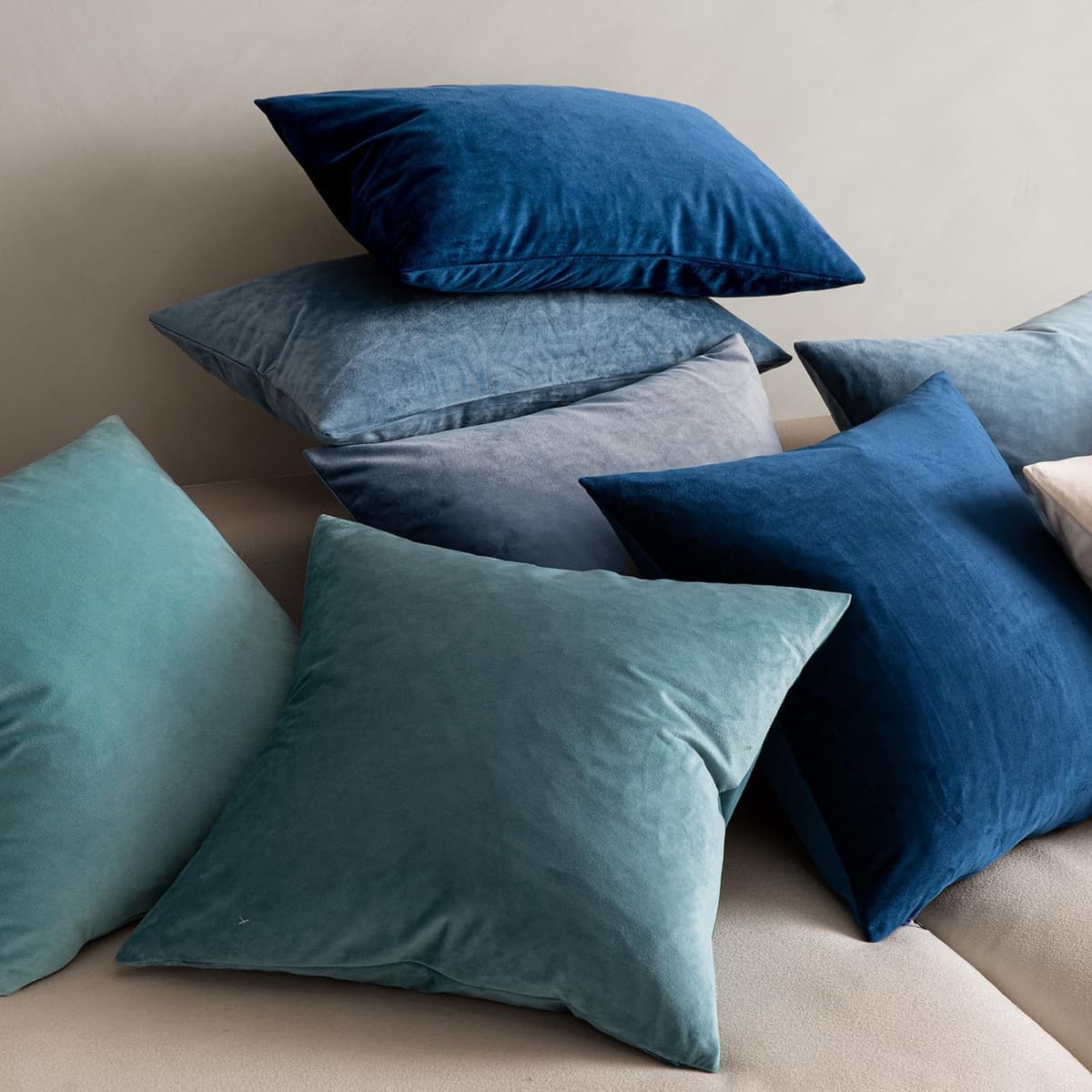 MIULEE Pack of 2 Velvet Soft Decorative Square Throw Pillow Case Cushion Covers Luxury Pillowcases for Livingroom Sofa Bedroom with Invisible Zipper 50cm x 50cm 20x20 Inches Navy Blue — view 2