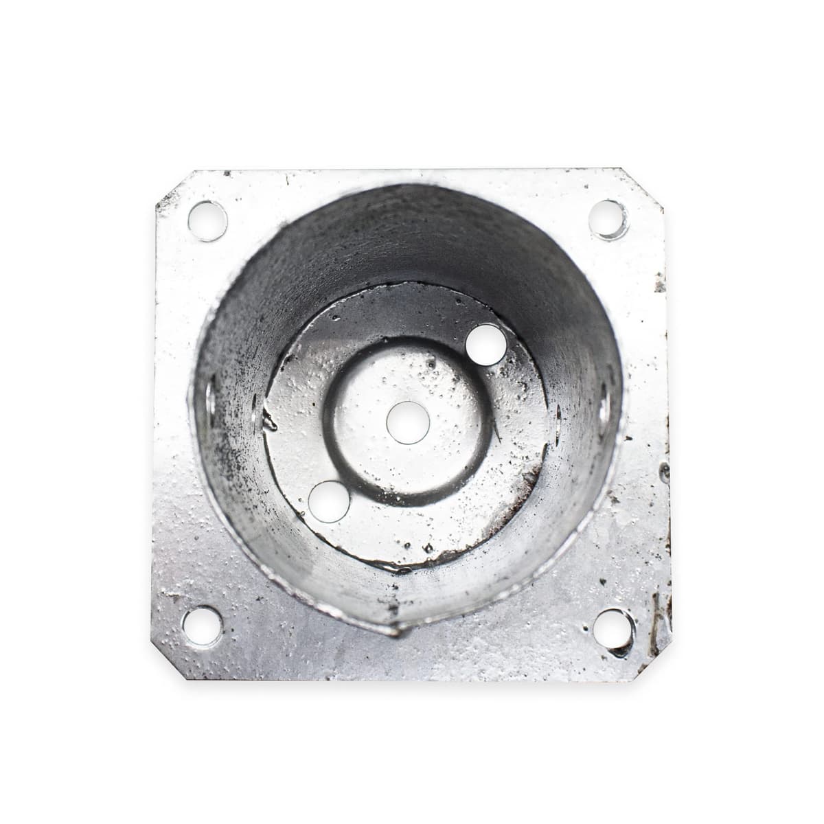 DOJA Barcelona | Anclaje Poste Redondo | PACK 4 | 81x150x150mm | Acero Galvanizado | Soporte Redondo para Poste con Base Atornillable | Soporte Postes de Madera, Vallas para Jardin, Barra Cortinas — view 4