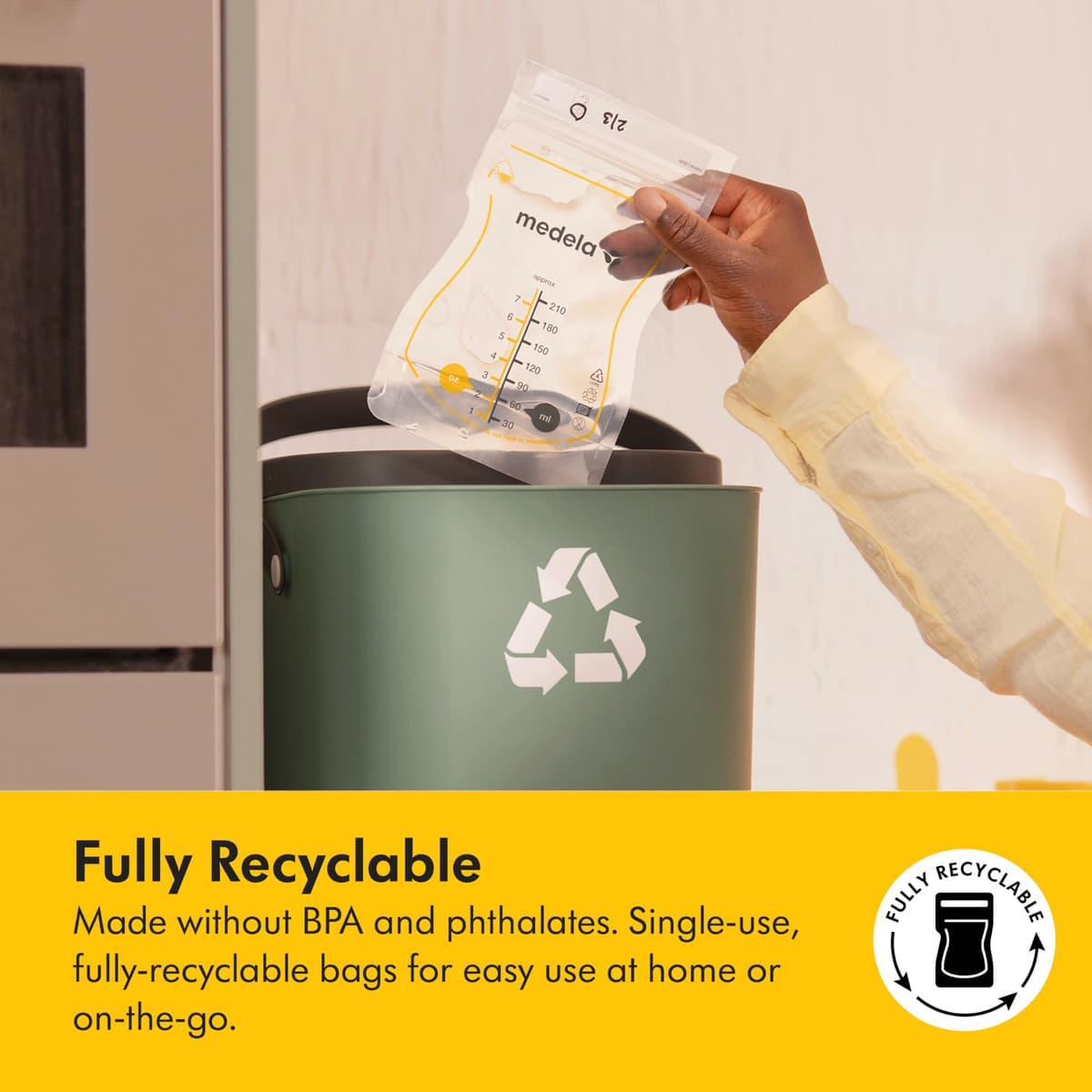 Medela Easy Pour Disposable Breast Milk Storage Bags, 7 oz/210 ml Capacity, Leakproof Design with Milk Protection, Made Without BPA, Pack of 100 — view 7