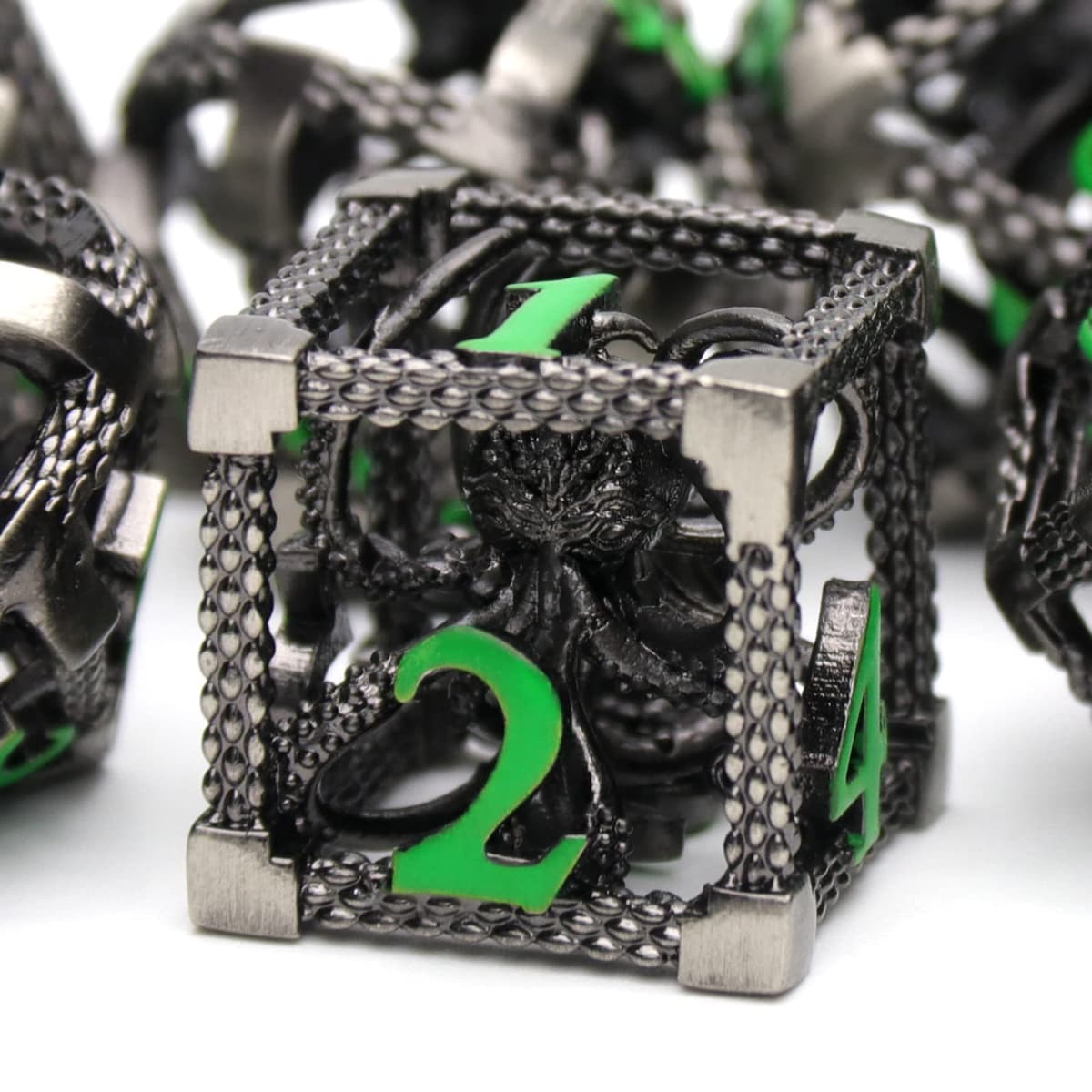 HNCCESG Juego de Dados de Metal D&D, Dungeons and Dragons Dice Juego de Dados de Metal Poliédricos Pulpo Huecos para Juegos de rol D y D para Juegos de Mesa (Cthulhu Número Verde) — view 2