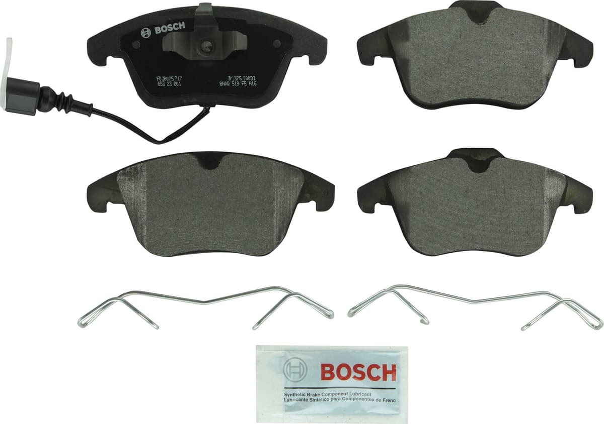 Bosch BC914 QuietCast Premium Ceramic Disc Brake Pad Set For: Acura ILX; Honda Accord, Civic, CR-V, Element, Fit, Front — view 77