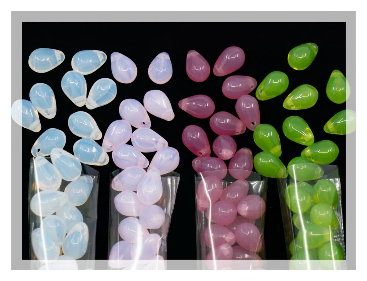 Czech 50-Piece Glass Beads, 6x9mm, Teardrop Siam Red — view 20