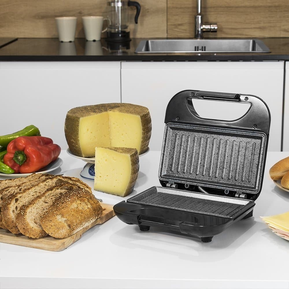 Cecotec Sandwich Maker with Non-Stick Coating Rock'nToast Square. 750 W, Stone Coating, Capacity for 2 Sandwiches and Grill Surface, Cold Touch Handle, Cable Catcher — view 3
