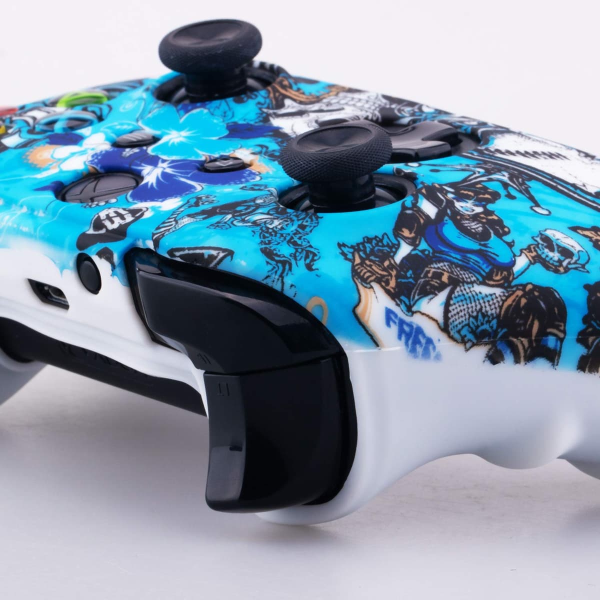 YoRHa Printing Rubber Silicone Cover Skin Case for Xbox One S/X Controller x 1(Witch) with Thumb Grips x 10 — view 5