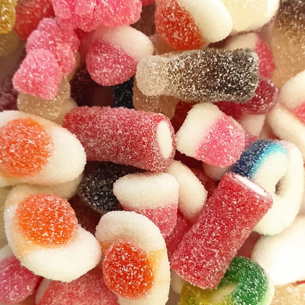 Fini Sour Little Mix Goma Pica | Golosinas Pica Pica, Ositos Gominola, Huevos Chuches, Mezcla de Frutas | Sin Gluten - Bolsa 1 Kg — view 2