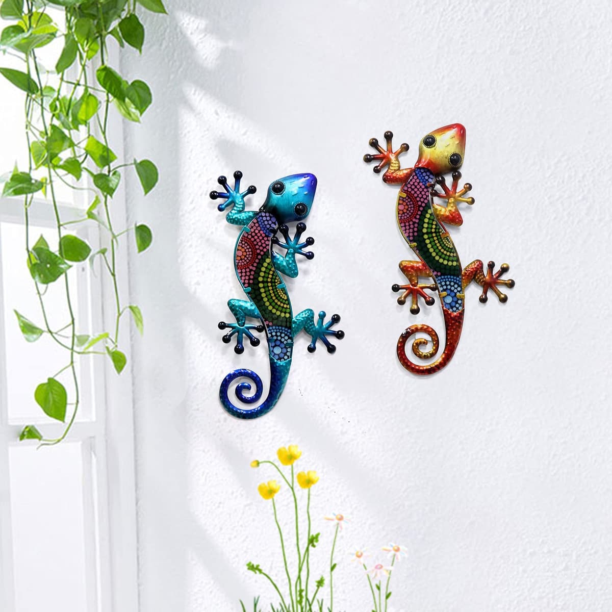 HONGLAND Metal Gecko Wall Art 2 Pack 15 Inch Lizard Outdoor Decor Hanging Glass Sculpture Decoration for Garden Fence Home — view 6