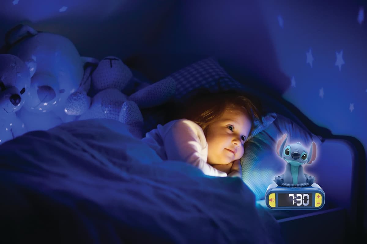 LEXIBOOK, Disney, Luz Nocturna de Stitch Despertador, Sonidos y melodías, Pantalla LCD retroiluminada, Luminoso, Snooze, Azul (RL800D) — view 5