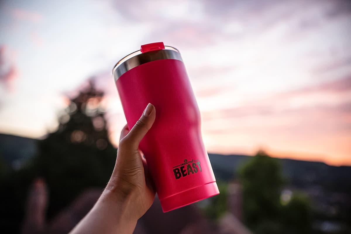 Greens Steel Beast Tumbler – 550 ml (20 oz), Rosa Ponqué | Vaso de acero inoxidable reutilizable con aislamiento al vacío | con 2 pajitas y cepillo de limpieza | Termo de viaje de doble pared — view 7