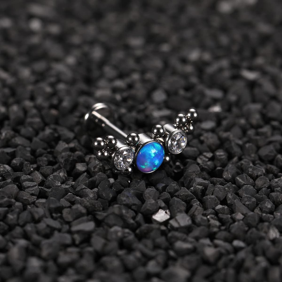hengkaixuan 16G Titanium Labret Studs - Internally Threaded Flatback - Unisex - Silver - Piercing Jewellery — view 5
