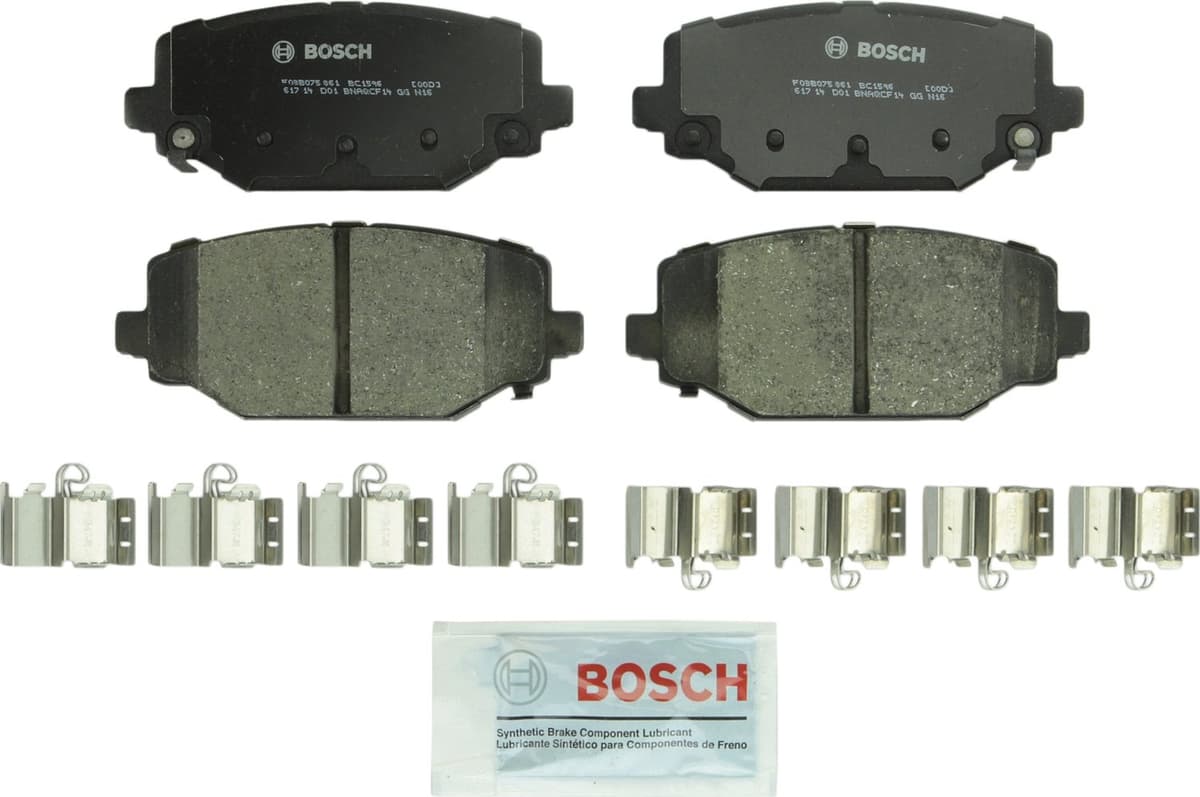 Bosch BC914 QuietCast Premium Ceramic Disc Brake Pad Set For: Acura ILX; Honda Accord, Civic, CR-V, Element, Fit, Front — view 335