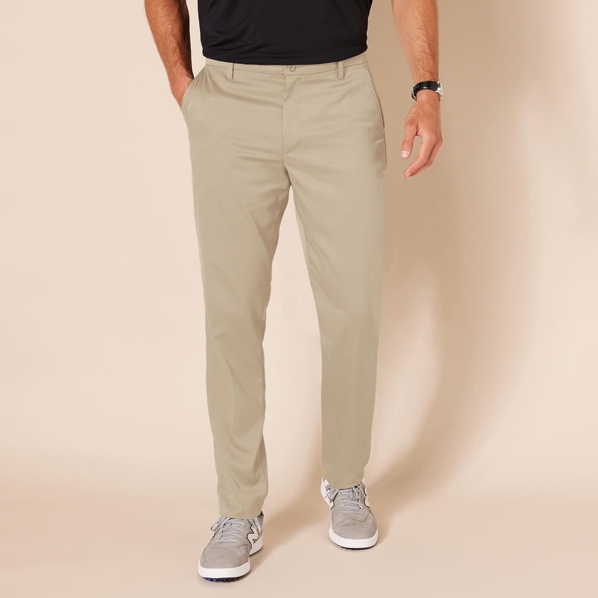Amazon Essentials Men's Slim-Fit Stretch Golf Trouser — view 5