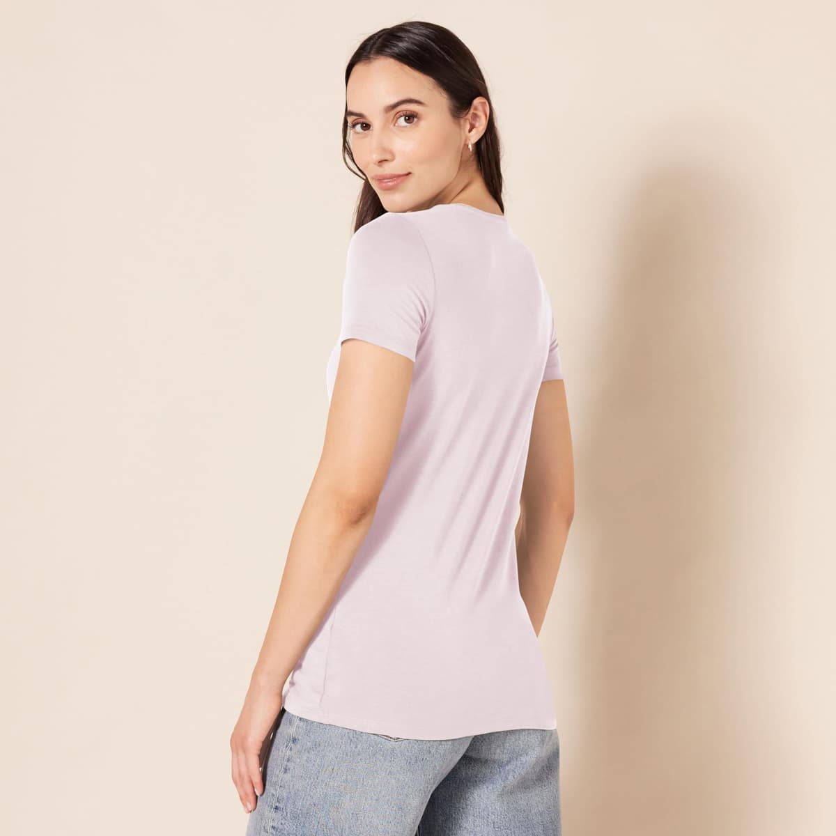 Amazon Essentials Women's Regular-Fit Short-Sleeve T-Shirt (Crewneck and V-Neck Options), Multipacks — view 42