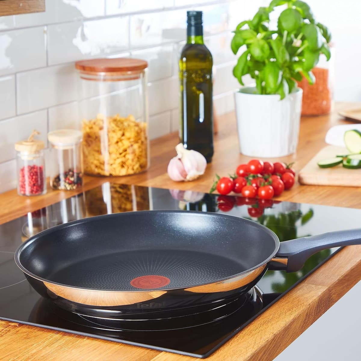 Tefal Daily Cook - Juego de Sartenes de 20/24/26 cm, Apto inducción, antiadherente, revestimiento titanio, Thermo-signal, apto lavavajillas y horno, acero inoxidable — view 7