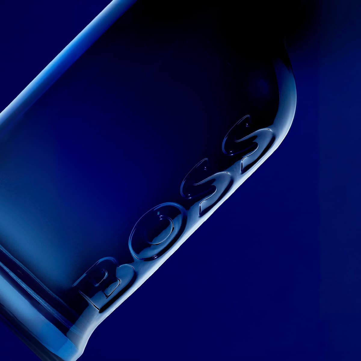 BOSS Bottled Night - Eau de Toilette for Him - Woody Fragrance with Notes of Birch Leaf, Cardamom and Musk - Medium Longevity — view 5