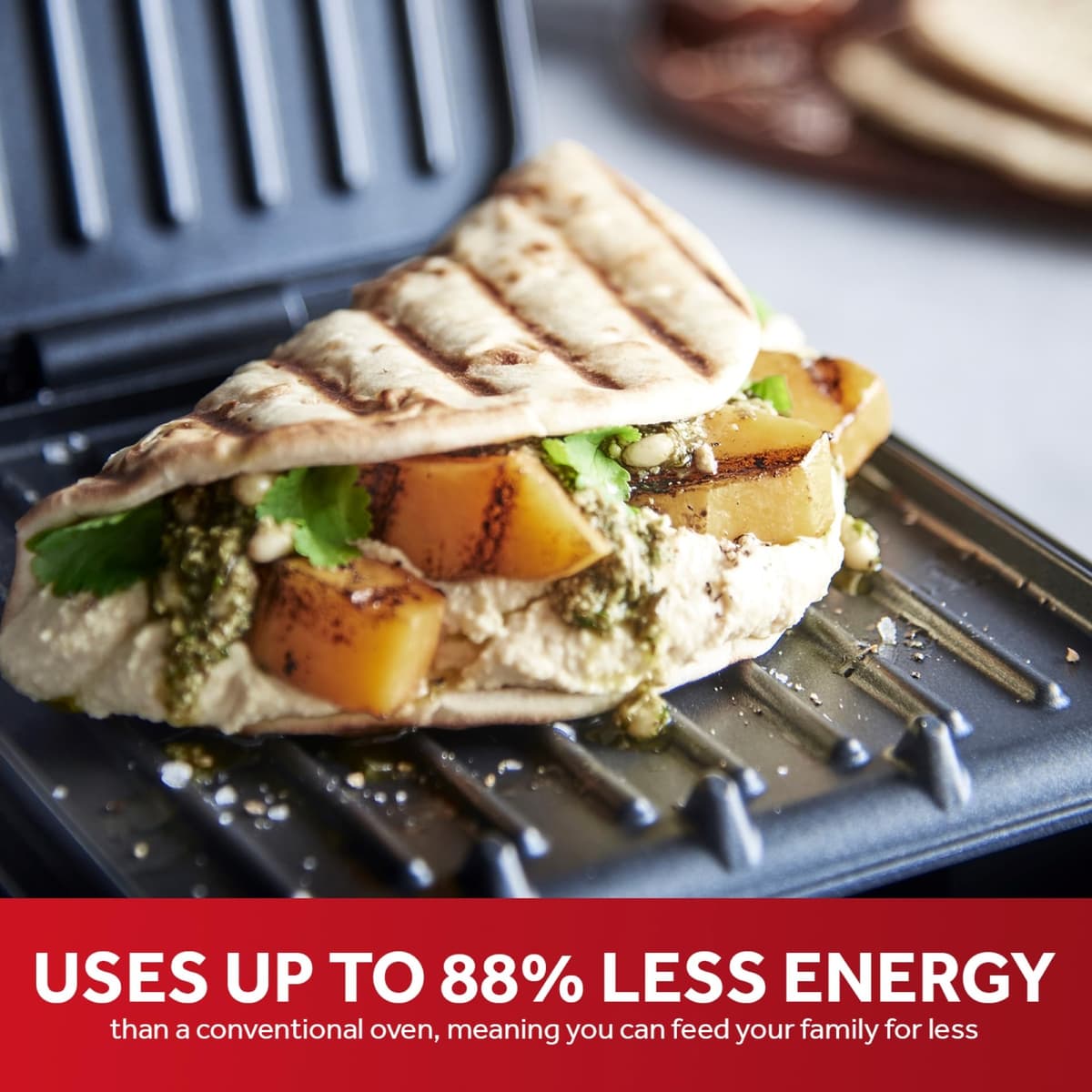 George Foreman Small Electric Fit Grill [Non stick, Healthy, Griddle, Toastie, Hot plate, Panini, BBQ, Energy saving, Vertical storage, Easy clean, Drip tray, Ready to cook light] Black, 760W 25800 — view 4