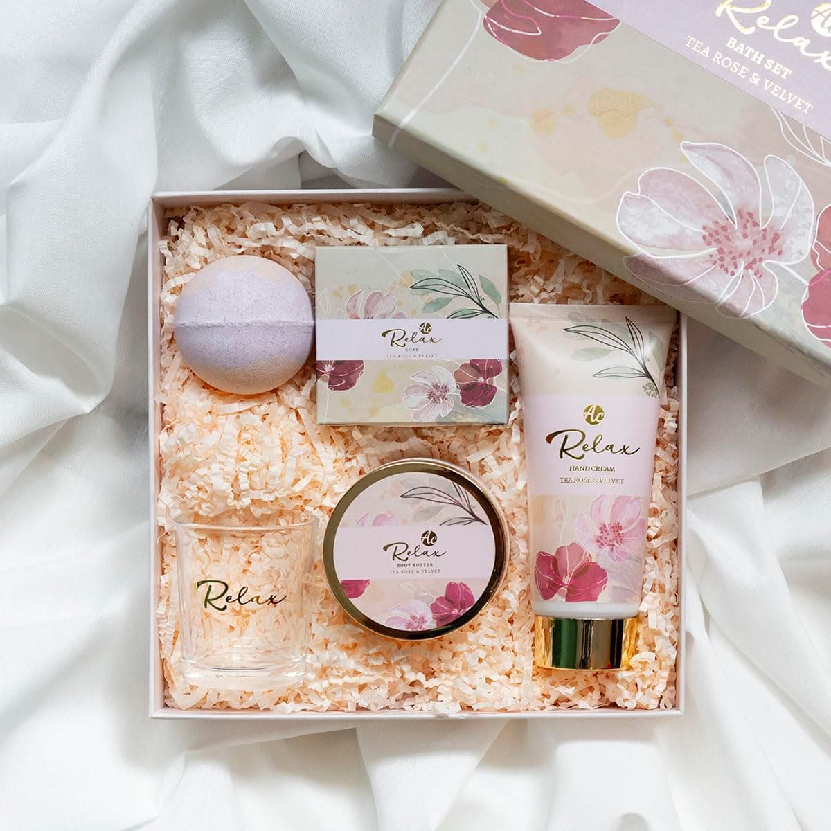 Accentra - Bath and treatment set RELAX gift box - Wellness gift kit 5 pcs for women - includes body butter, soap, hand cream, bath bomb and scented candle, scent: Tea Rose & Velvet — view 2