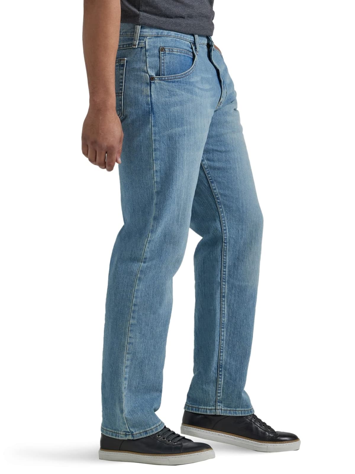 Wrangler Authentics Men's Classic 5-Pocket Relaxed Fit Flex Jean — view 2
